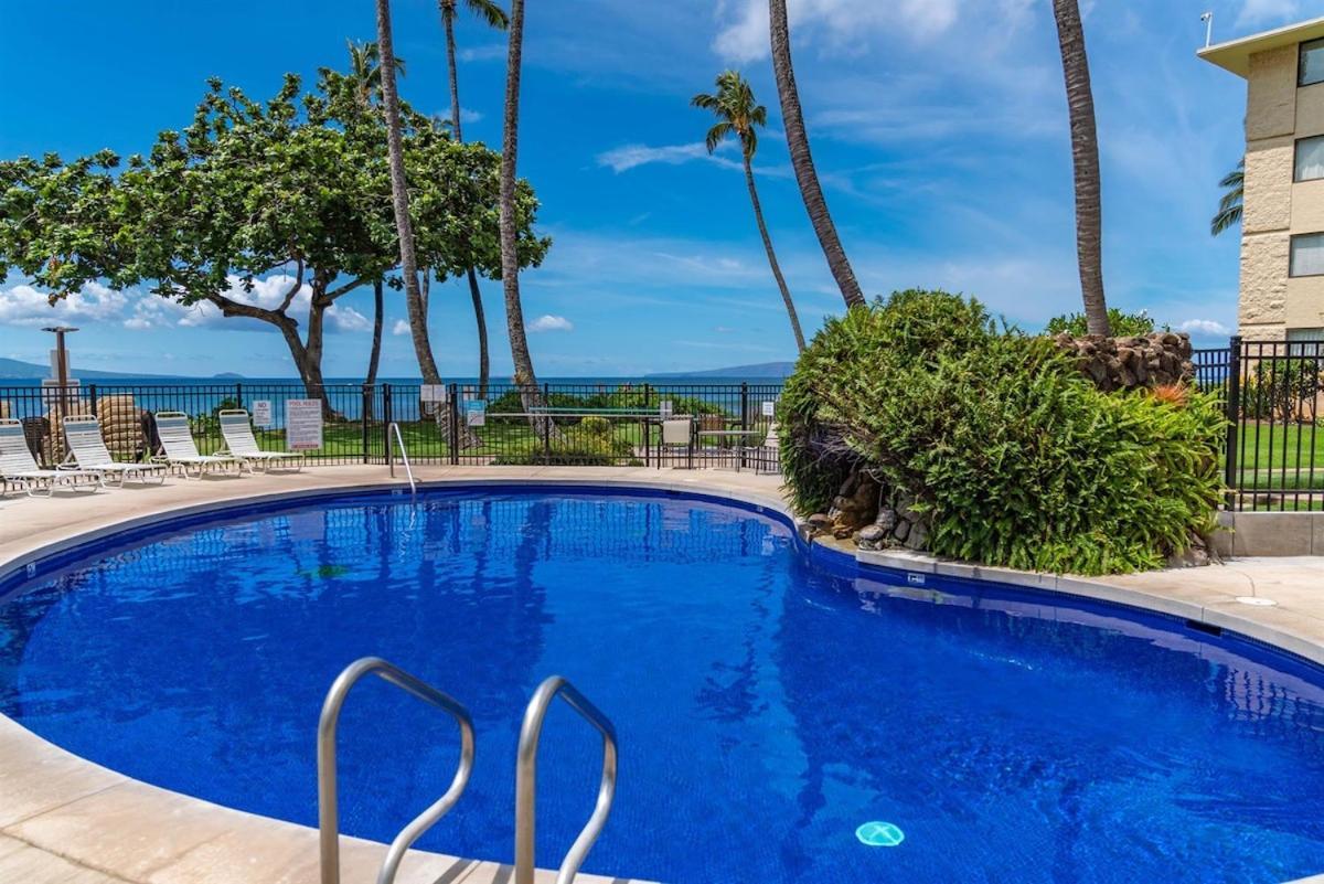Вилла Direct Oceanfront—Fully Remodeled—Sleeps 6 Wailuku Экстерьер фото